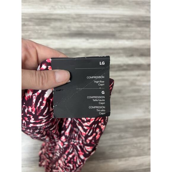 Under Armour Capri Pants Womens Size Large Heat Gear Compression New Athleisure - Picture 8 of 11